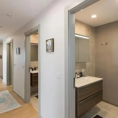 5 Etoiles 1+1 Avec Piscine Isztambul