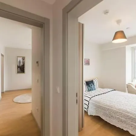5 Etoiles 1+1 Avec Piscine